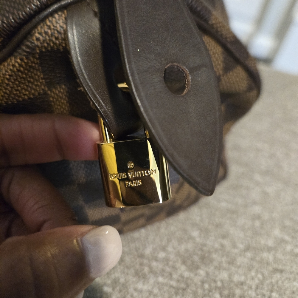 Louis Vuitton Brown Damier Speedy Tote Size 30 - Picture 8 of 16